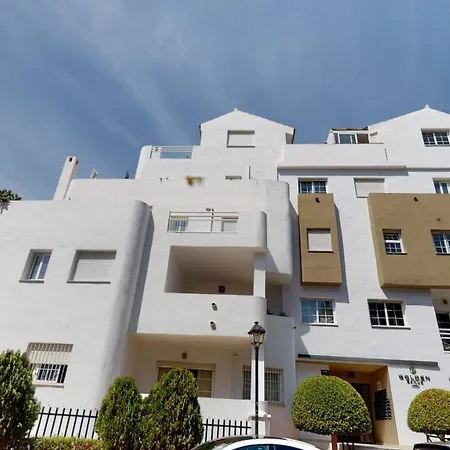El Dorado - Totally Renovated Apartment Marbella